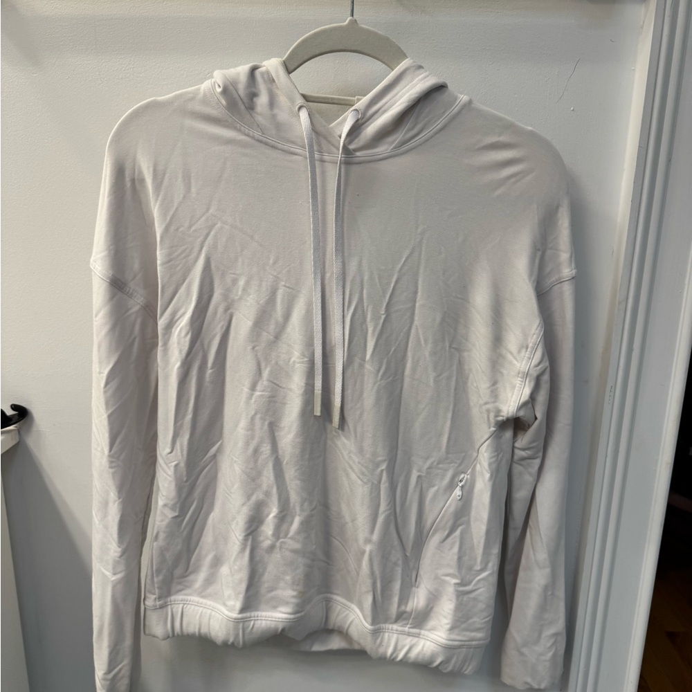 Lululemon Athletica Cream Relaxed Long Sleeve Hoodie
